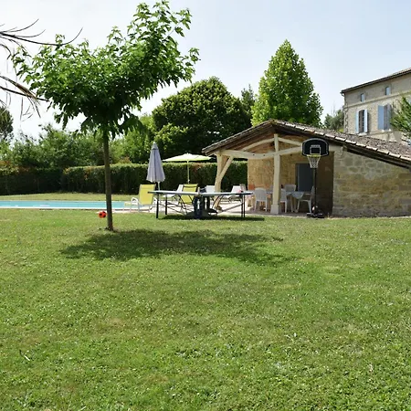 Les Bardots Les Tilleuls Ferienhaus *